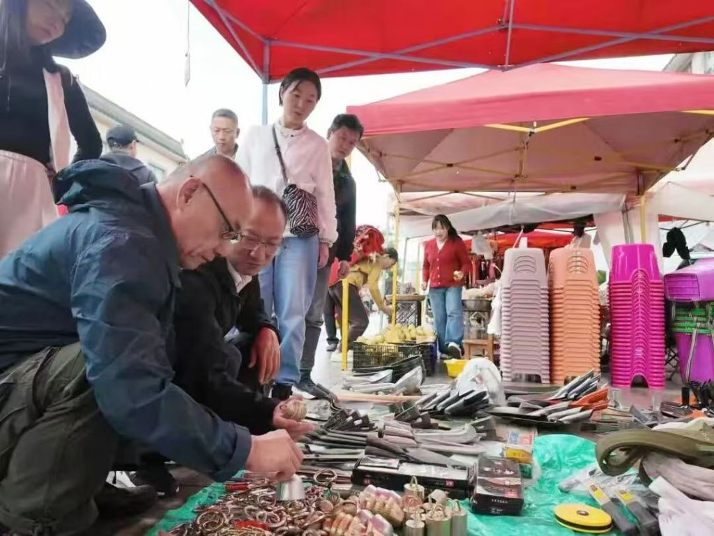 中国作家驻村计划”为马龙乡村注入文化动能