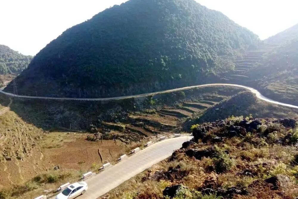 曲靖宣威:织密农村交通网 铺就振兴快车道