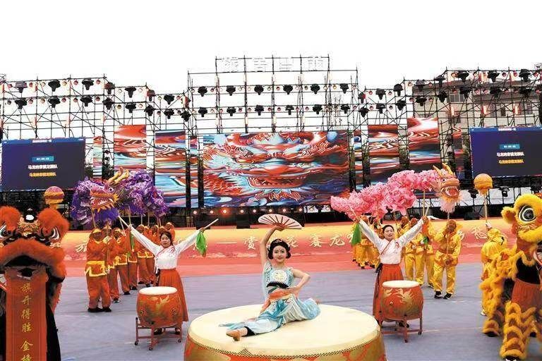 马龙区以樱花为媒激活全域旅游新动能——..