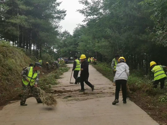 马过河镇以工代赈夯实特色旅居村建设根基